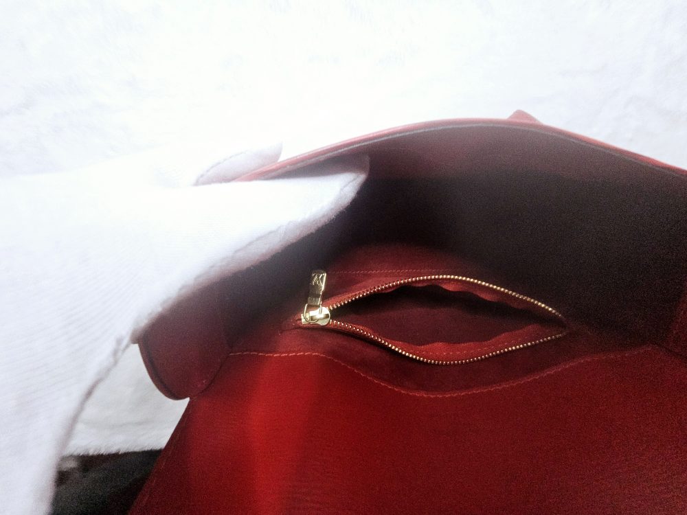 Red Epi Shoulder Bag - Image 7